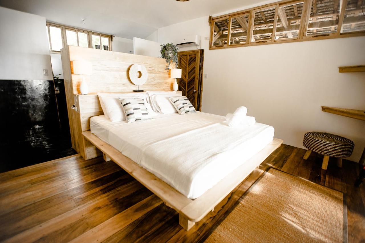 Maligaya Beach Bungalows El Nido Bagian luar foto