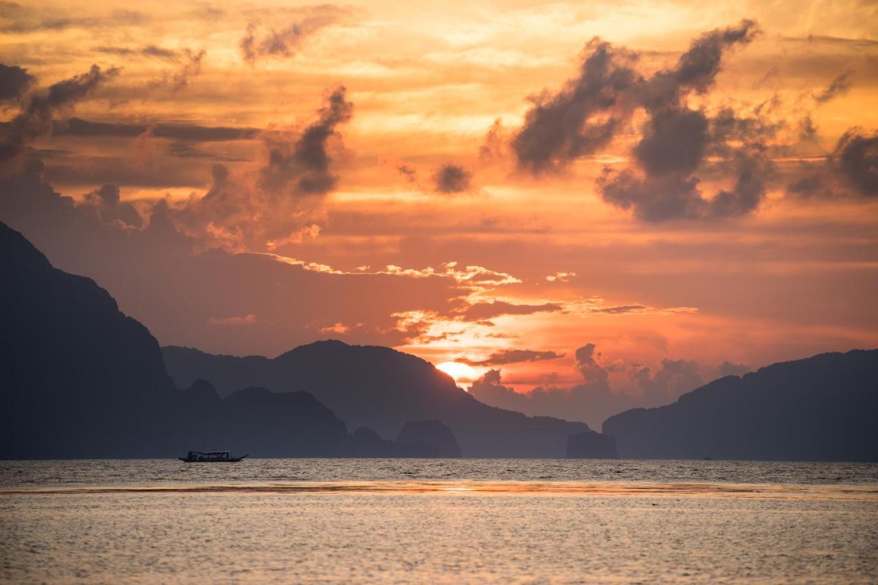 Maligaya Beach Bungalows El Nido Bagian luar foto